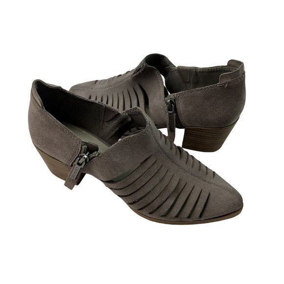 1. STATE Arnet Ankle Booties Size 6.5 M 37 Fog Gray Cut Out Block Heel Suede - Picture 4 of 13